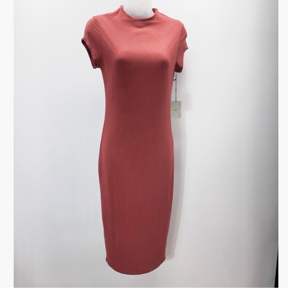 Vibe Mauve body con Midi Dress
